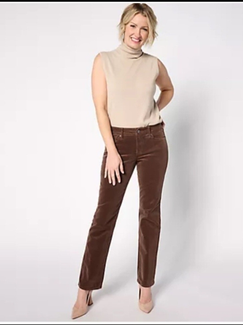 NYDJ Marilyn Straight Corduroy Pants in Mink Brown